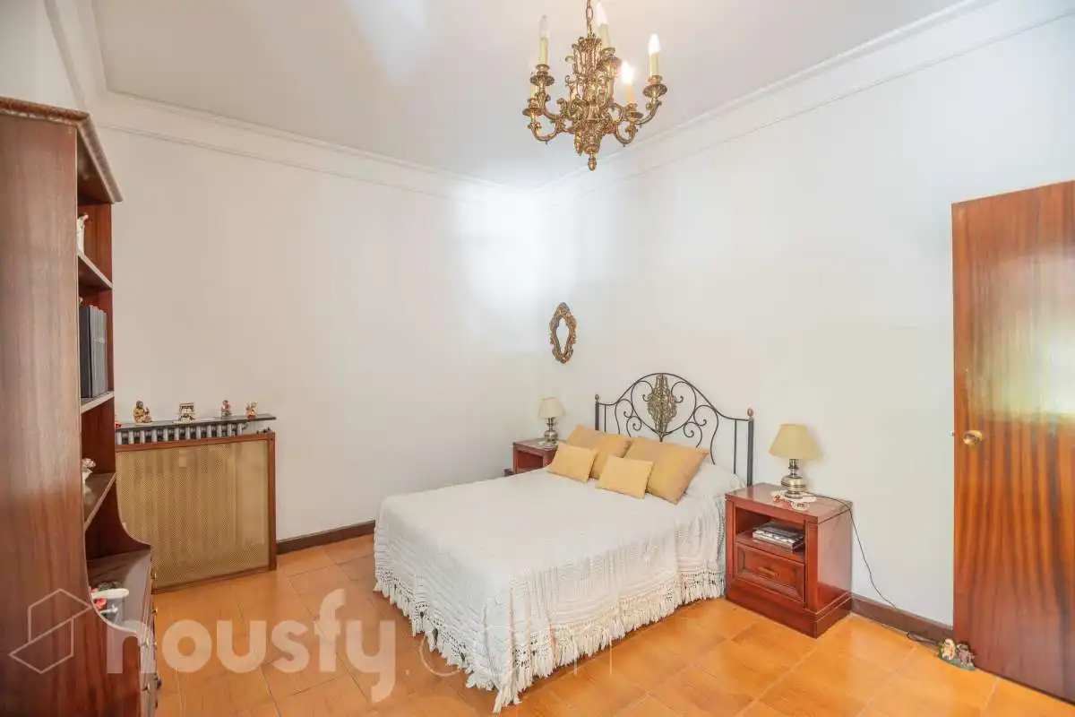 Bedroom of Flat for sale in Zaragoza