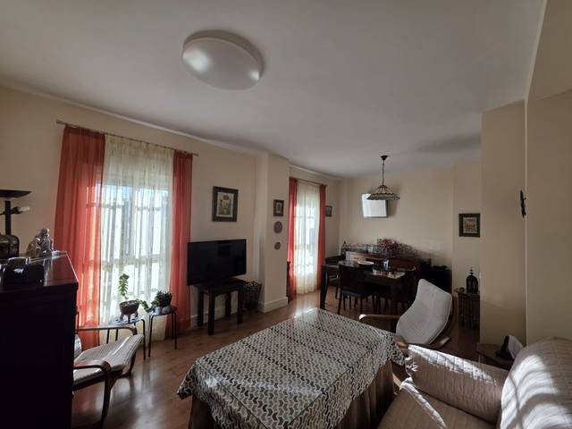 Piso en Venta en Flor de Albahaca en Colores -  Entreparques