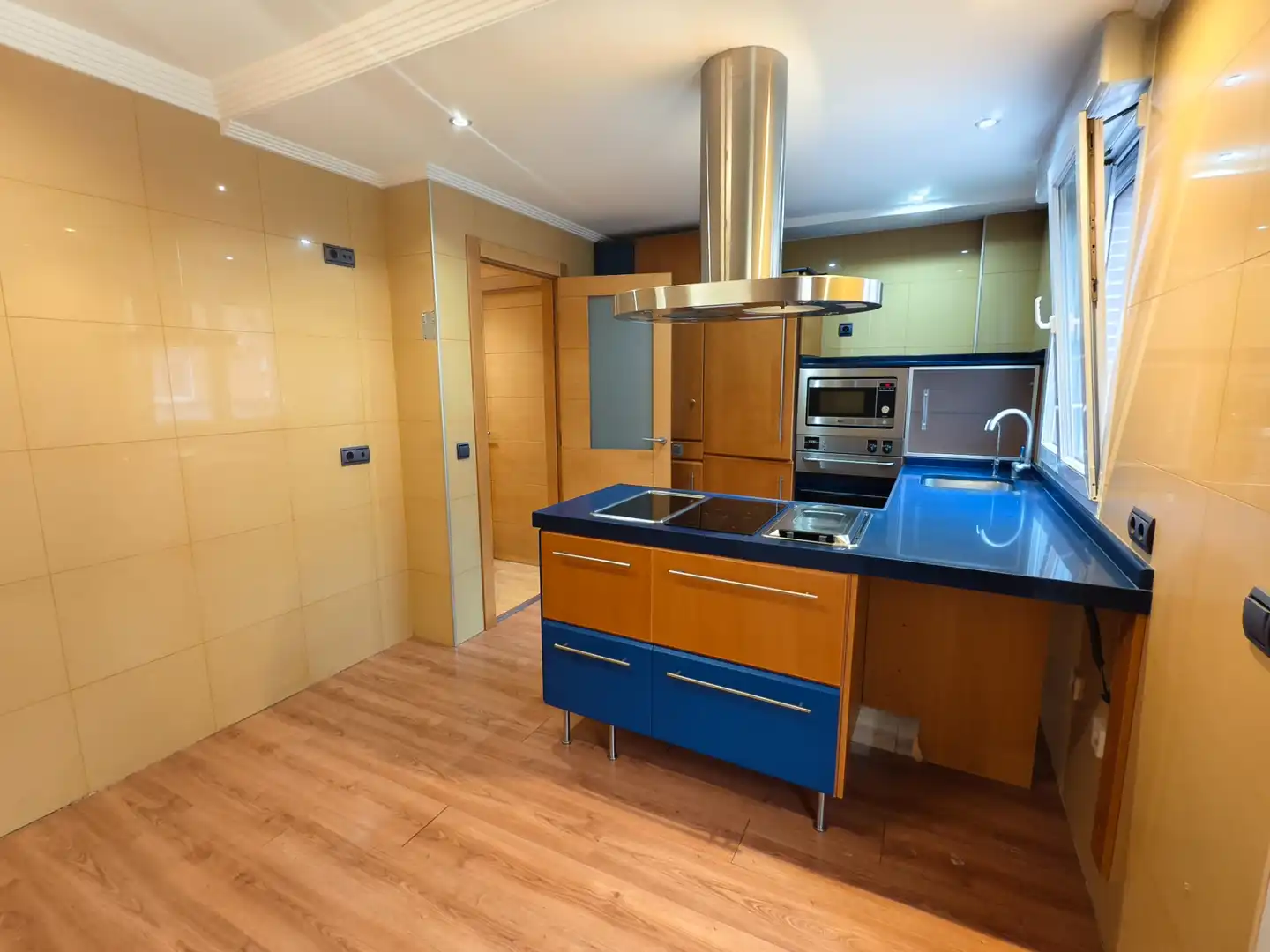 Cocina de Casa o chalet en venta en Valladolid con Calefacción, Jardín privado y Horno