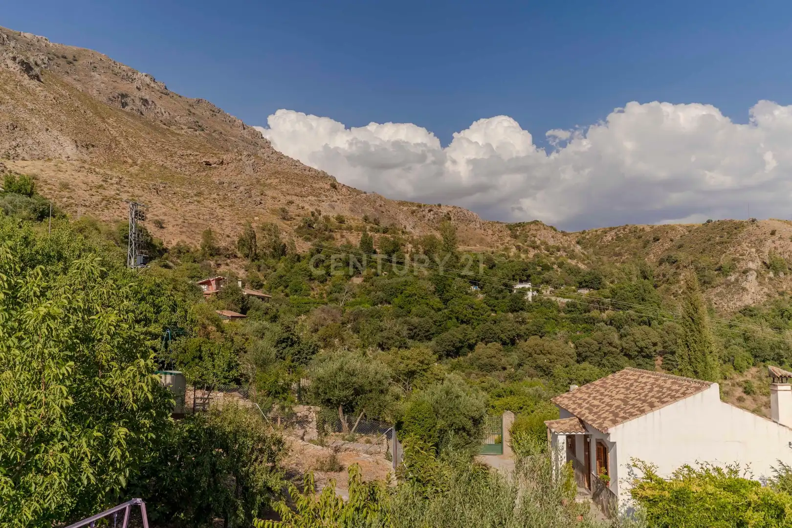 Vista exterior de Casa o chalet en venta en Güéjar Sierra con Jardín privado, Trastero y Piscina