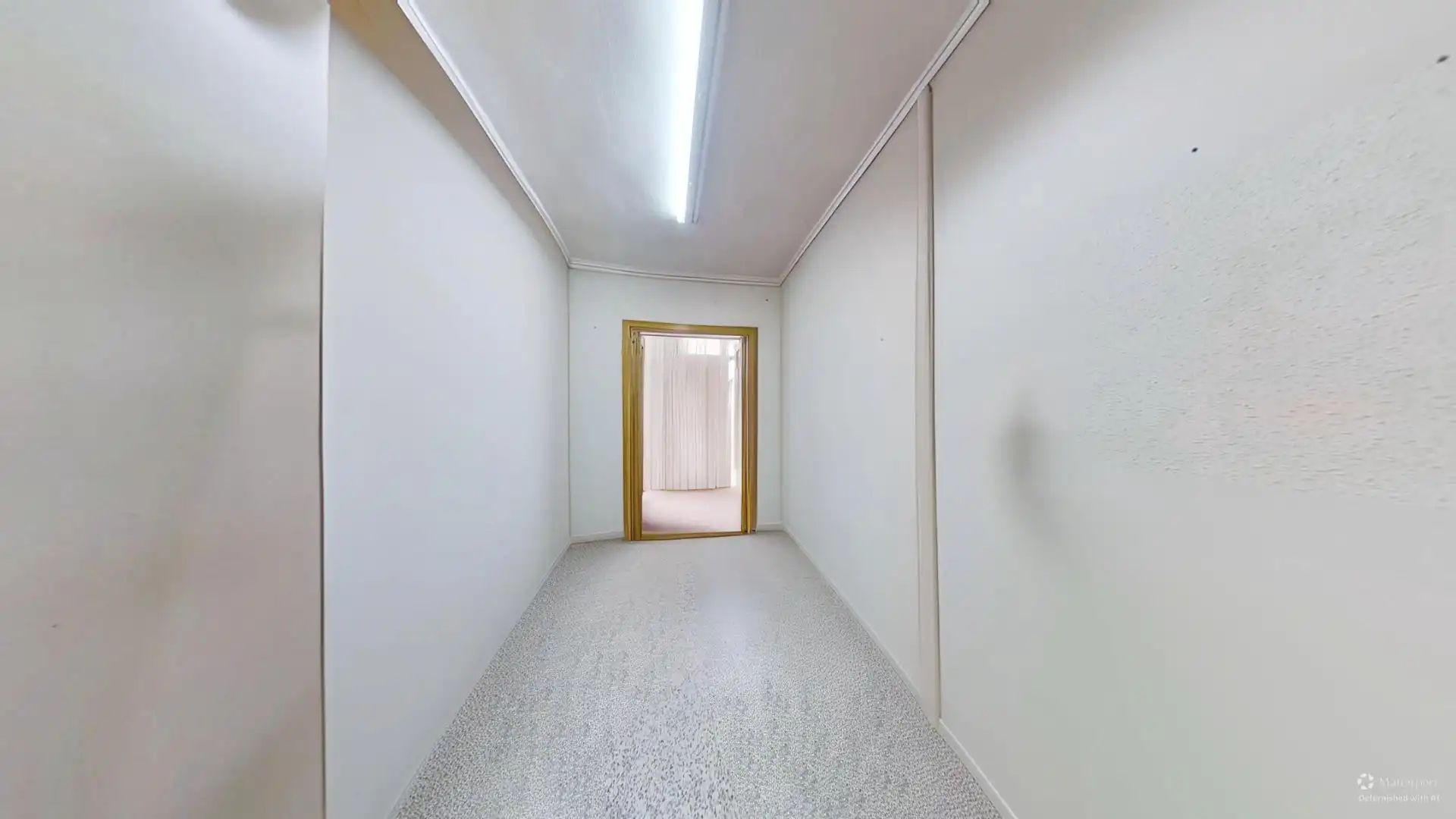 Flat for sale in Valencia  with Air Conditioner, Terrace and Storage room