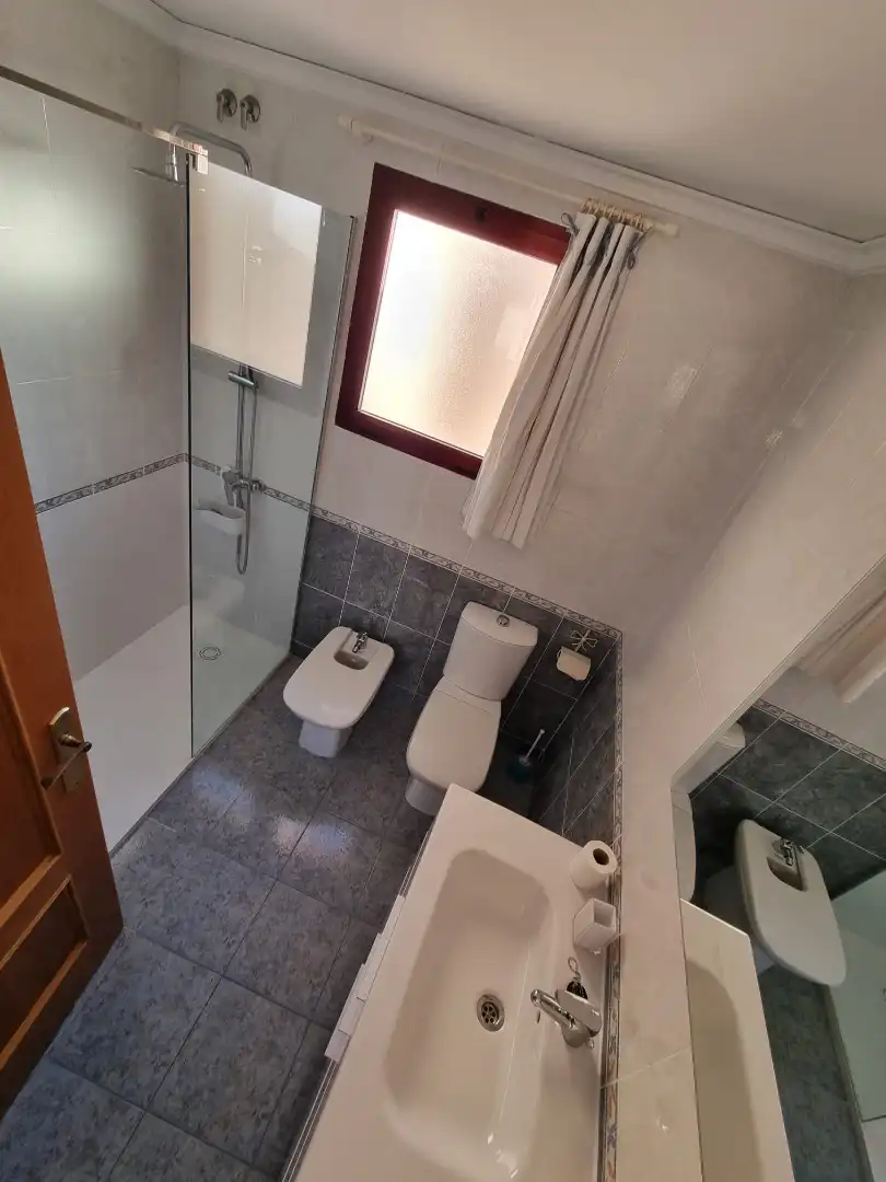 Badezimmer von Wohnung zur Miete in Sagunto / Sagunt mit Terrasse und Möbliert