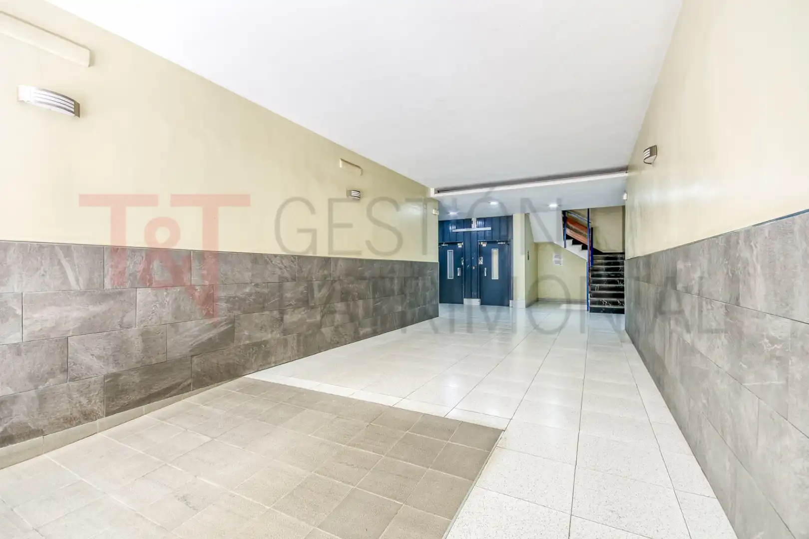 Piso en venta en Calella con Aire acondicionado, Horno y Balcón