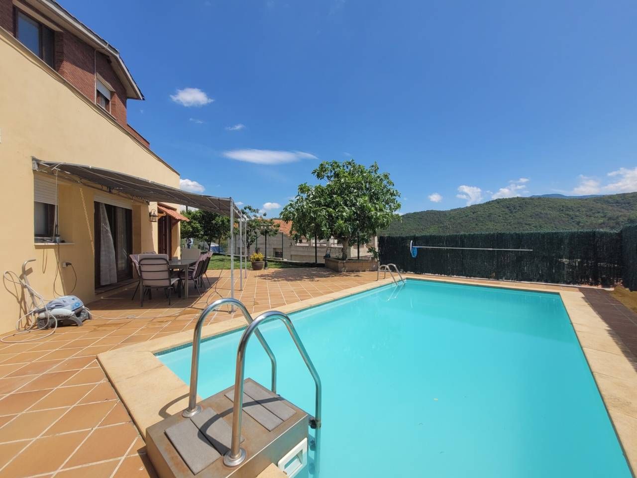 Piscina de Casa o xalet en venda en Viladrau amb Aire condicionat, Calefacció i Jardí privat