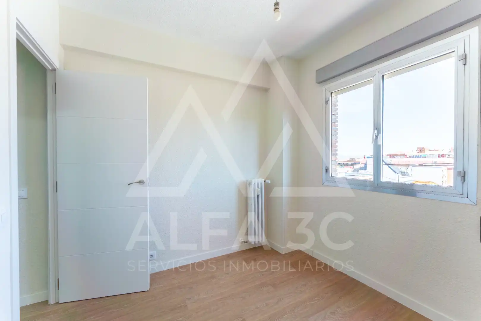 Bedroom of Flat for sale in Madrid  with Terrace
