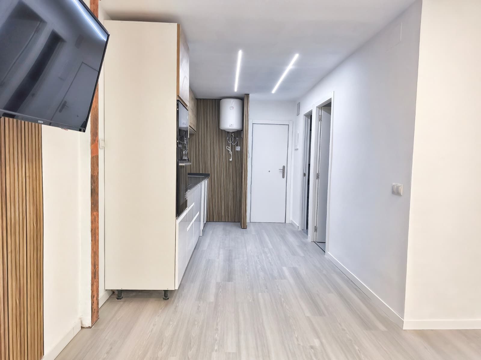 Cuina de Apartament en venda en Lloret de Mar amb Calefacció, TV i Balcó