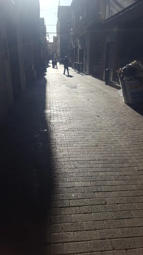 Außenansicht von Geschaftsraum zur Miete in Badalona mit Klimaanlage, Heizung und Terrasse