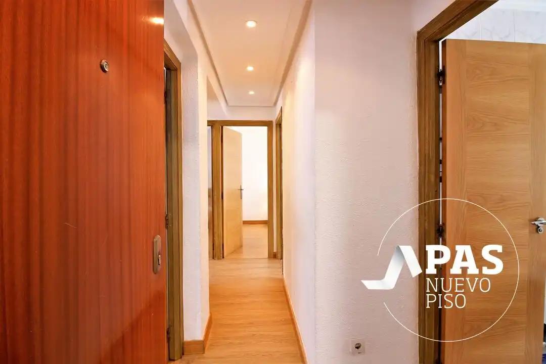 Piso en venta en Santander con Calefacción