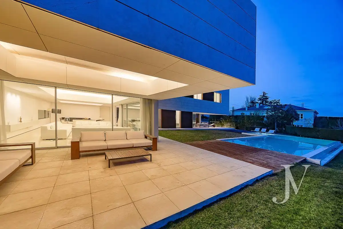 Terrace of Houses for sale in Madrid  with Air Conditioner, Heating and Private garden