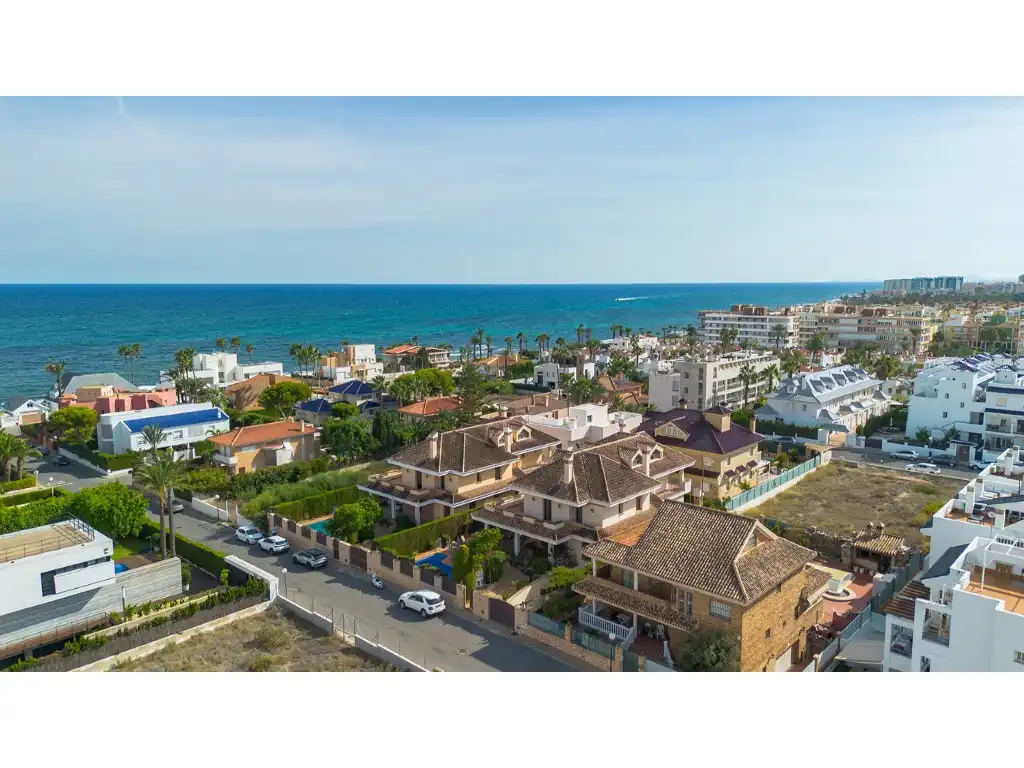 Maison avec piscine à vendre à Calle Mar Negro, imagen 8