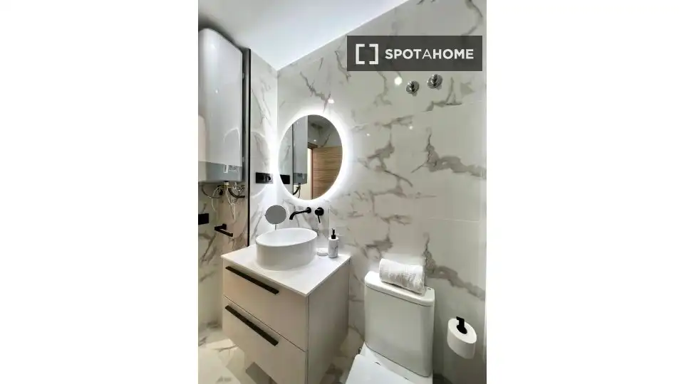 Flat with terrace to rent in Chamberí, imagen 7