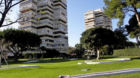 Foto 3 de Piso en venta en Playamar - Benyamina, Torremolinos
