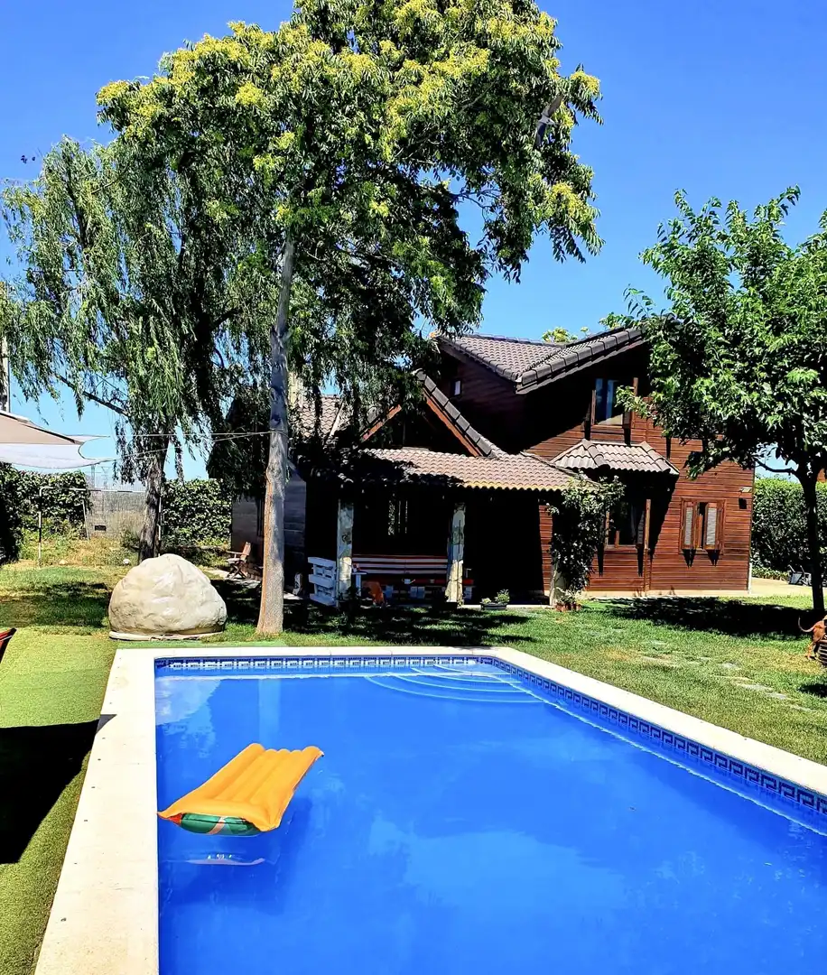 Piscina de Casa o xalet en venda en  Zaragoza Capital amb Aire condicionat, Calefacció i Jardí privat