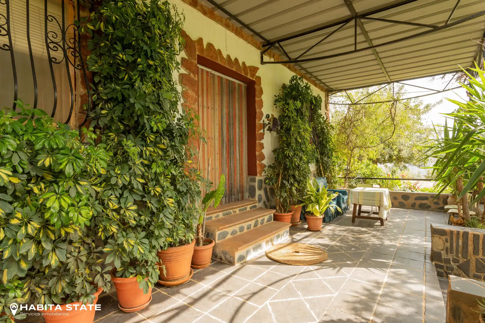 Terrassa de Finca rústica en venda en Canjáyar amb Jardí privat i Moblat