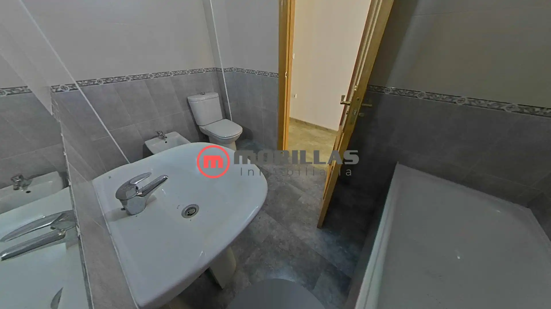 Badezimmer von Wohnung zum Verkauf in Calasparra mit Abstellraum und Balkon