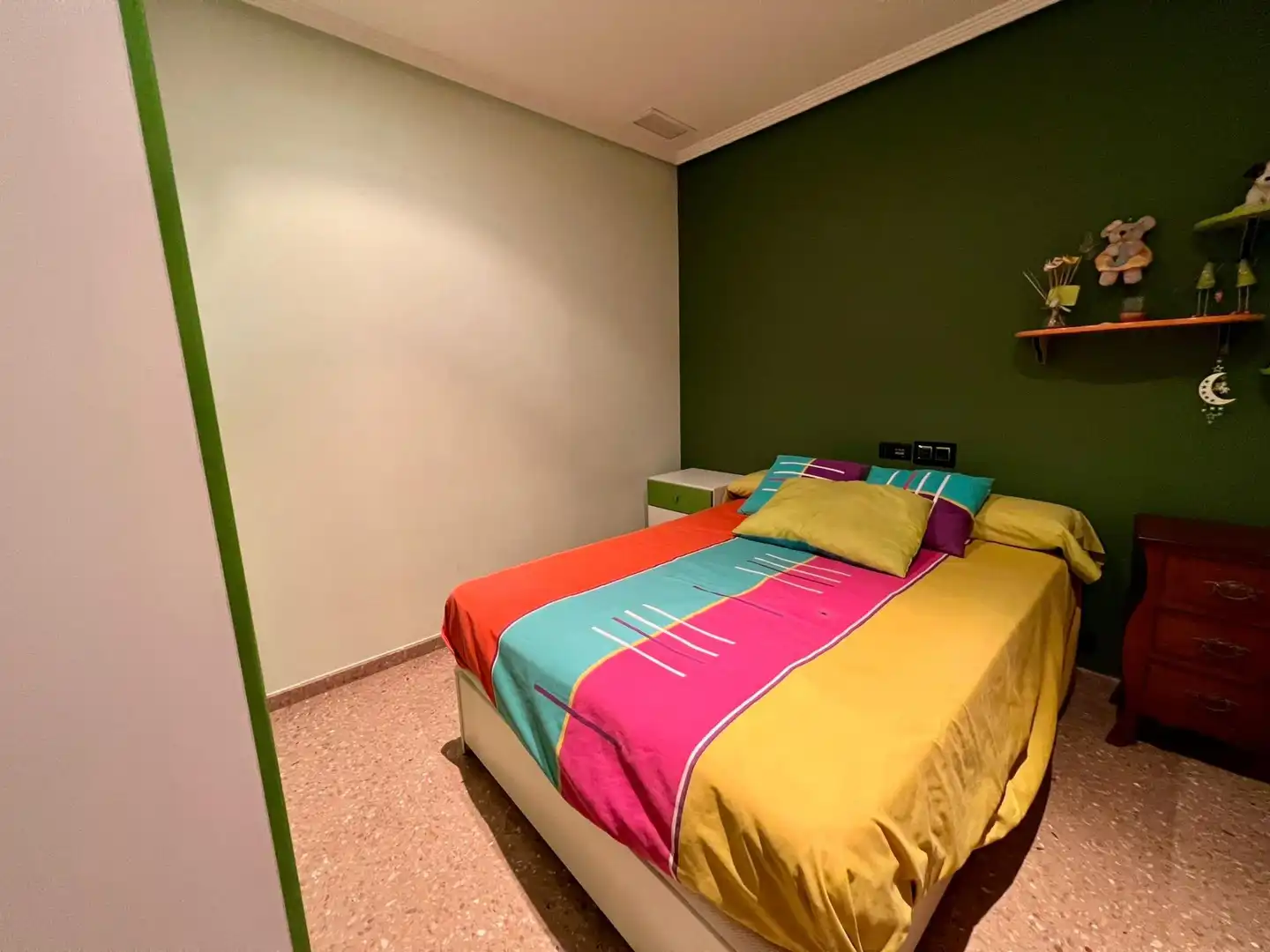 Habitación de Ático de alquiler en Elche / Elx con Aire acondicionado, Calefacción y Terraza