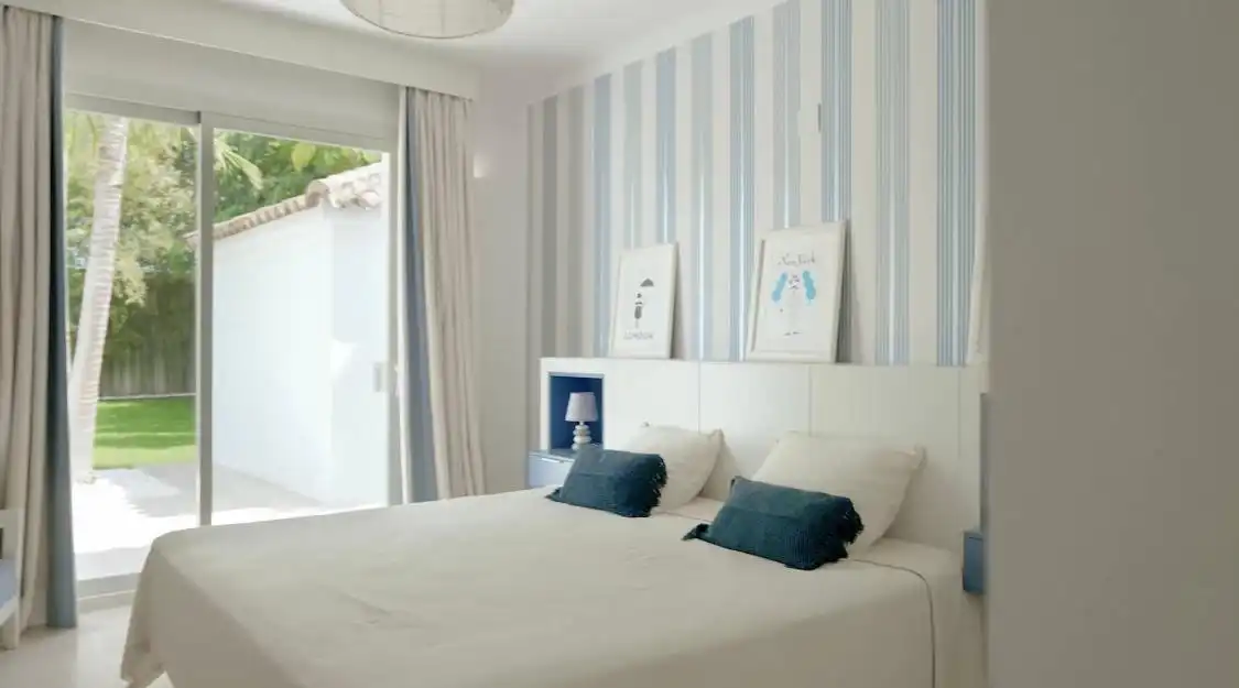 Casa o xalet de lloguer a Guadalmina Baja
