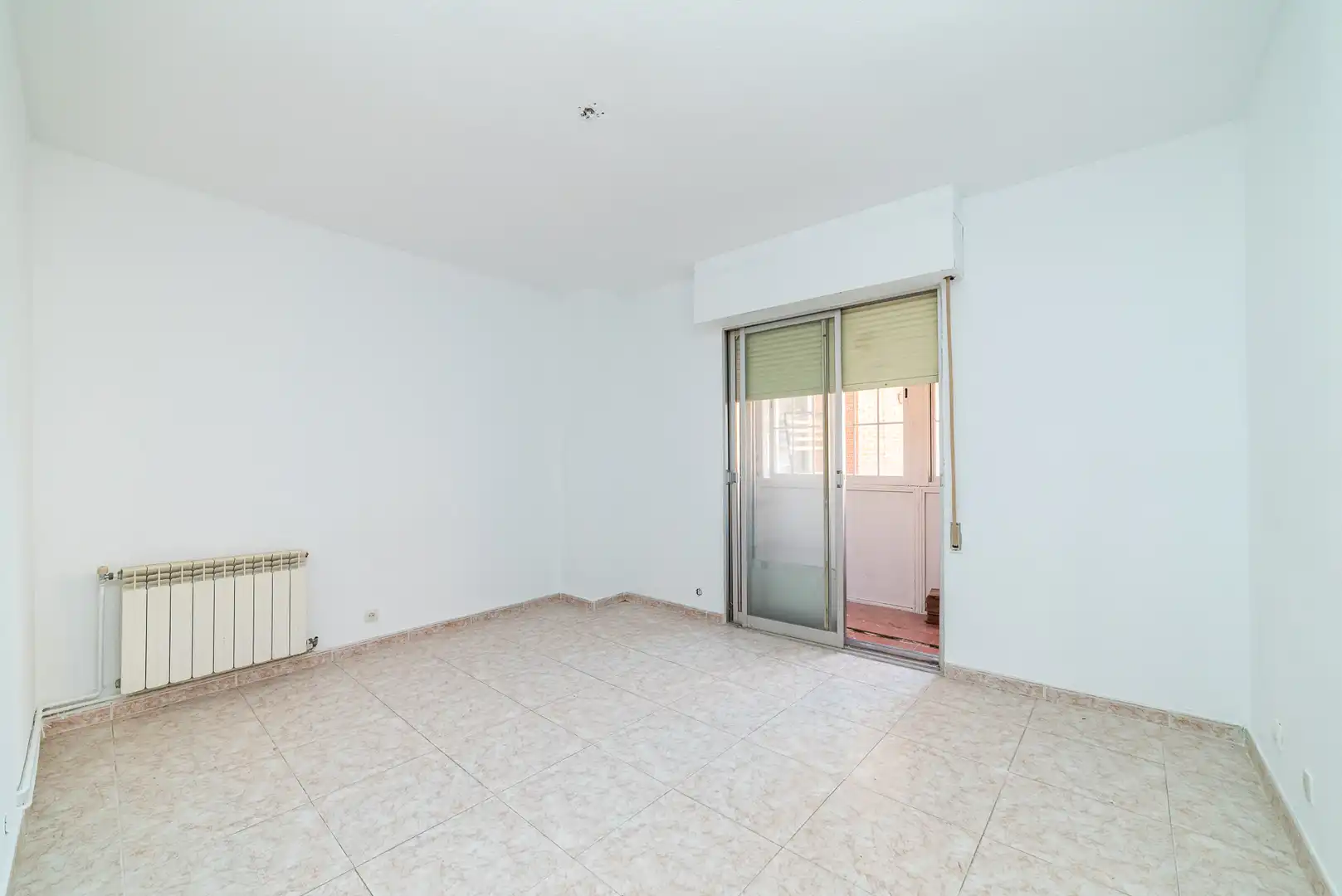 Habitación de Piso en venta en Navalcarnero con Aire acondicionado y Terraza