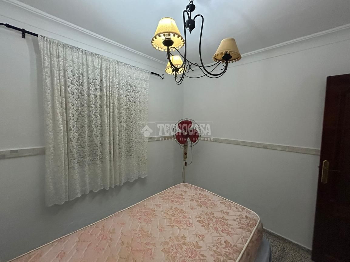 Dormitori de Pis en venda en  Huelva Capital amb Aire condicionat i Alarma