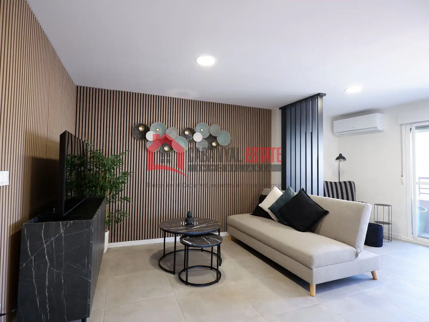 Sala d'estar de Apartament de lloguer en Valencia amb Aire condicionat, Moblat i Balcó