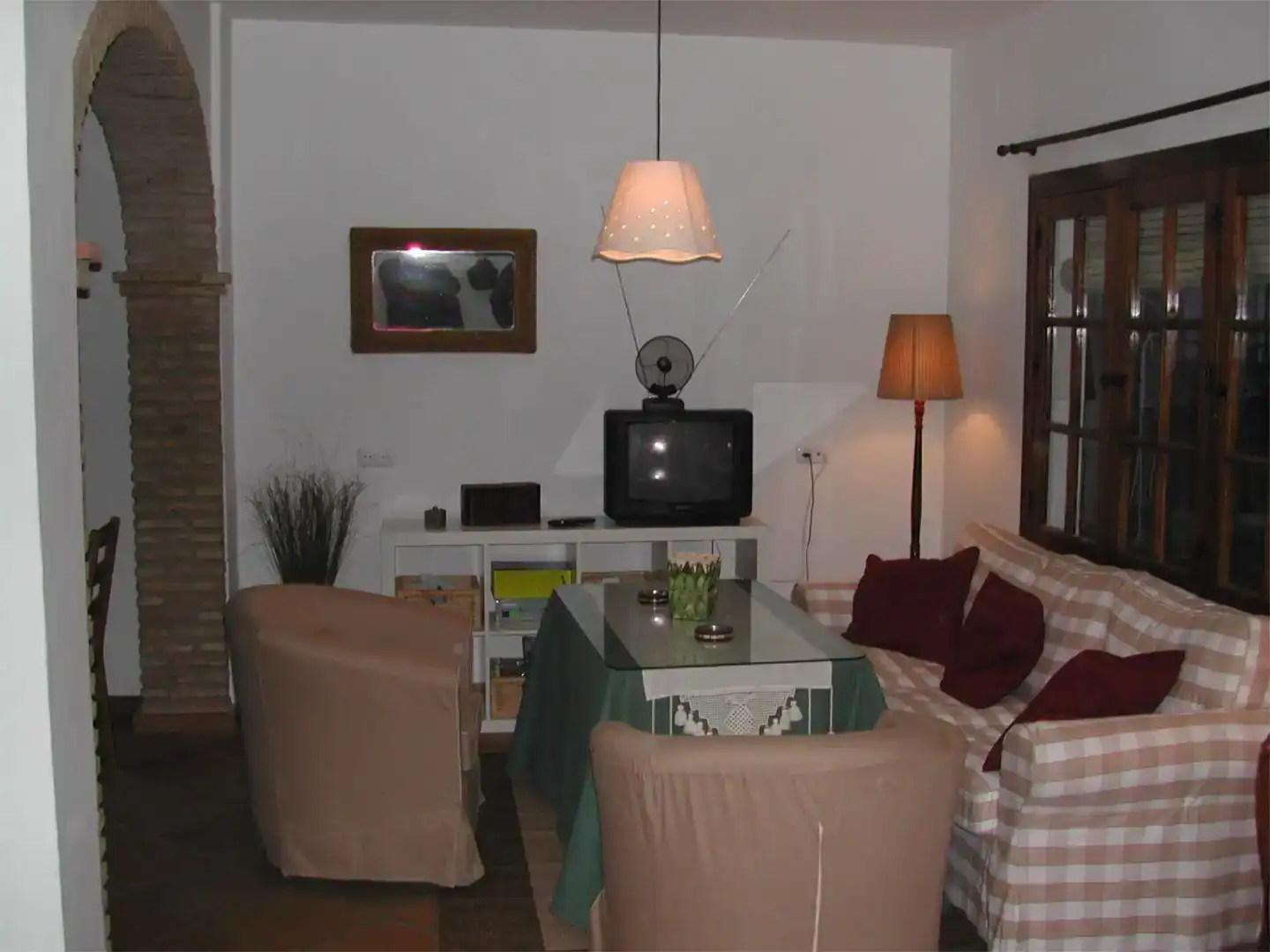 Sala d'estar de Casa adosada en venda en Almonaster la Real amb Moblat i Balcó