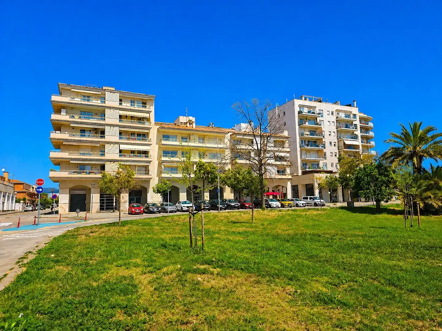 Vista exterior de Àtic en venda en Vilanova i la Geltrú amb Calefacció