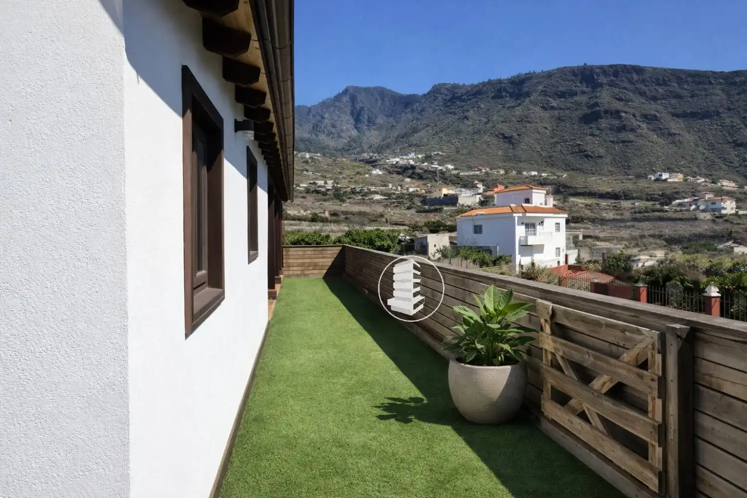 Vista exterior de Casa o chalet en venta en Candelaria con Calefacción y Amueblado