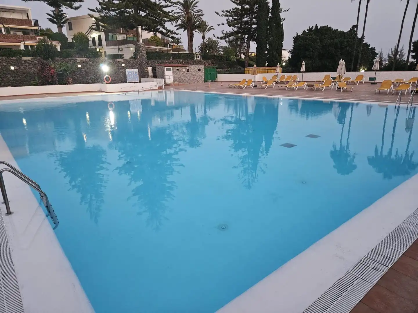 Piscina de Apartament de lloguer en San Bartolomé de Tirajana