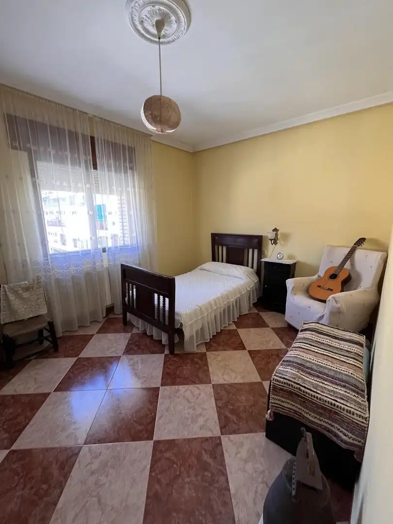Dormitori de Casa o xalet en venda en Coria amb Aire condicionat i Terrassa