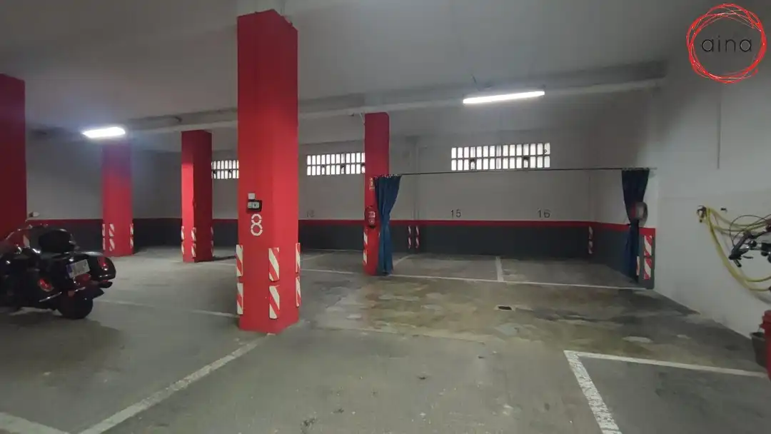 Aparcament de Garatge en venda en  Pamplona / Iruña