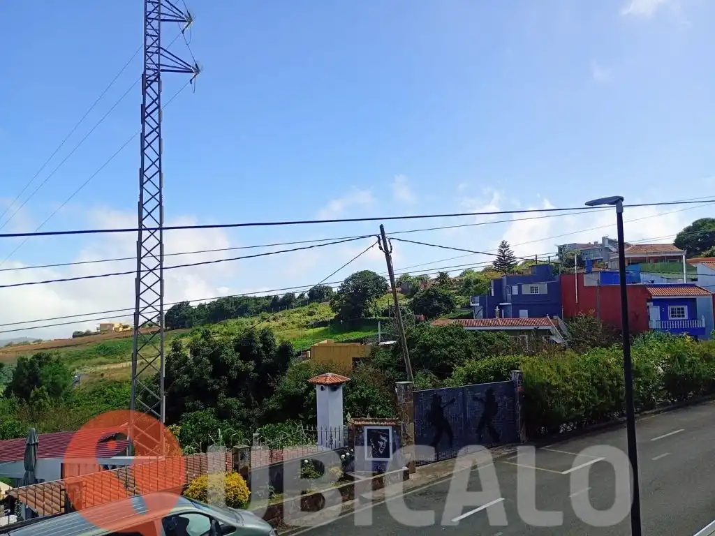 Vista exterior de Casa adosada en venda en Tacoronte amb Terrassa, Traster i Moblat