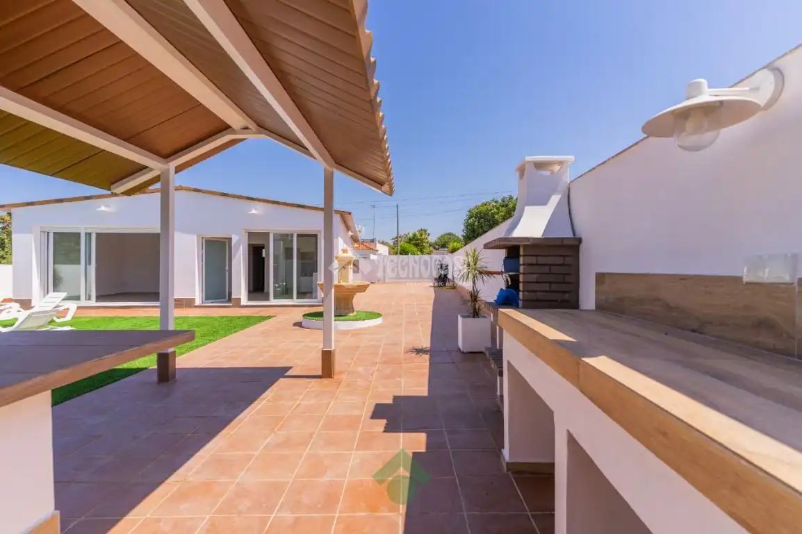 Casa rústica amb jardí en venda a Barrio Nuevo, imagen 6