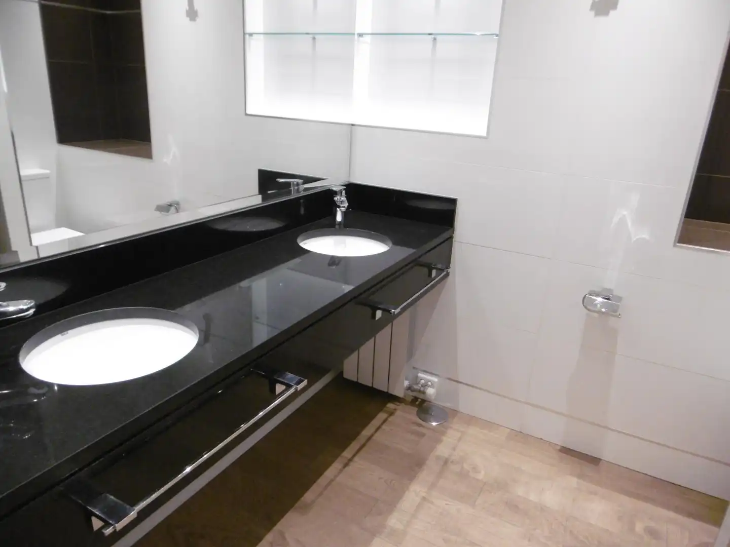 Baño de Ático de alquiler en Valladolid con Calefacción y Terraza