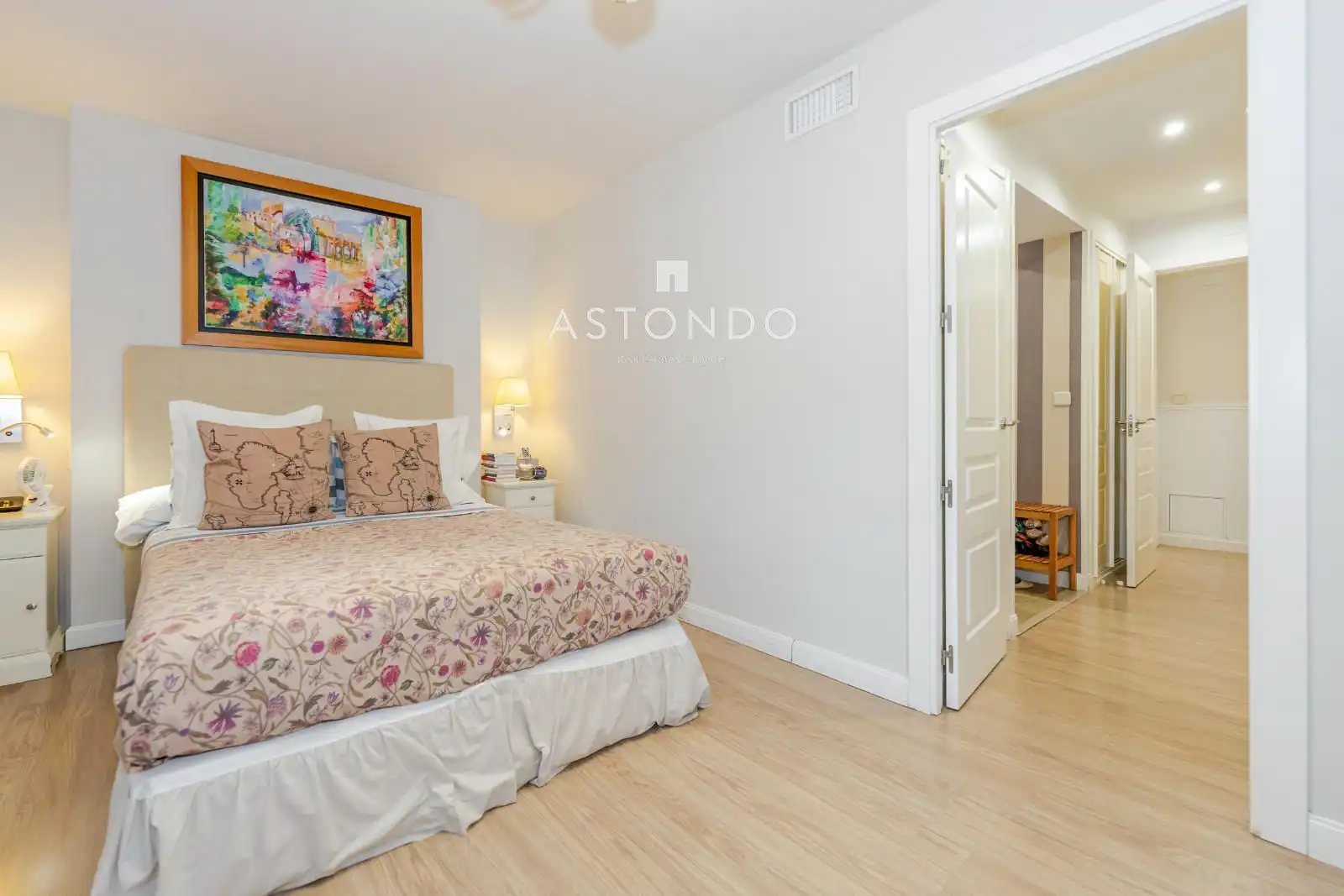 Bedroom of Flat for sale in Hortaleza