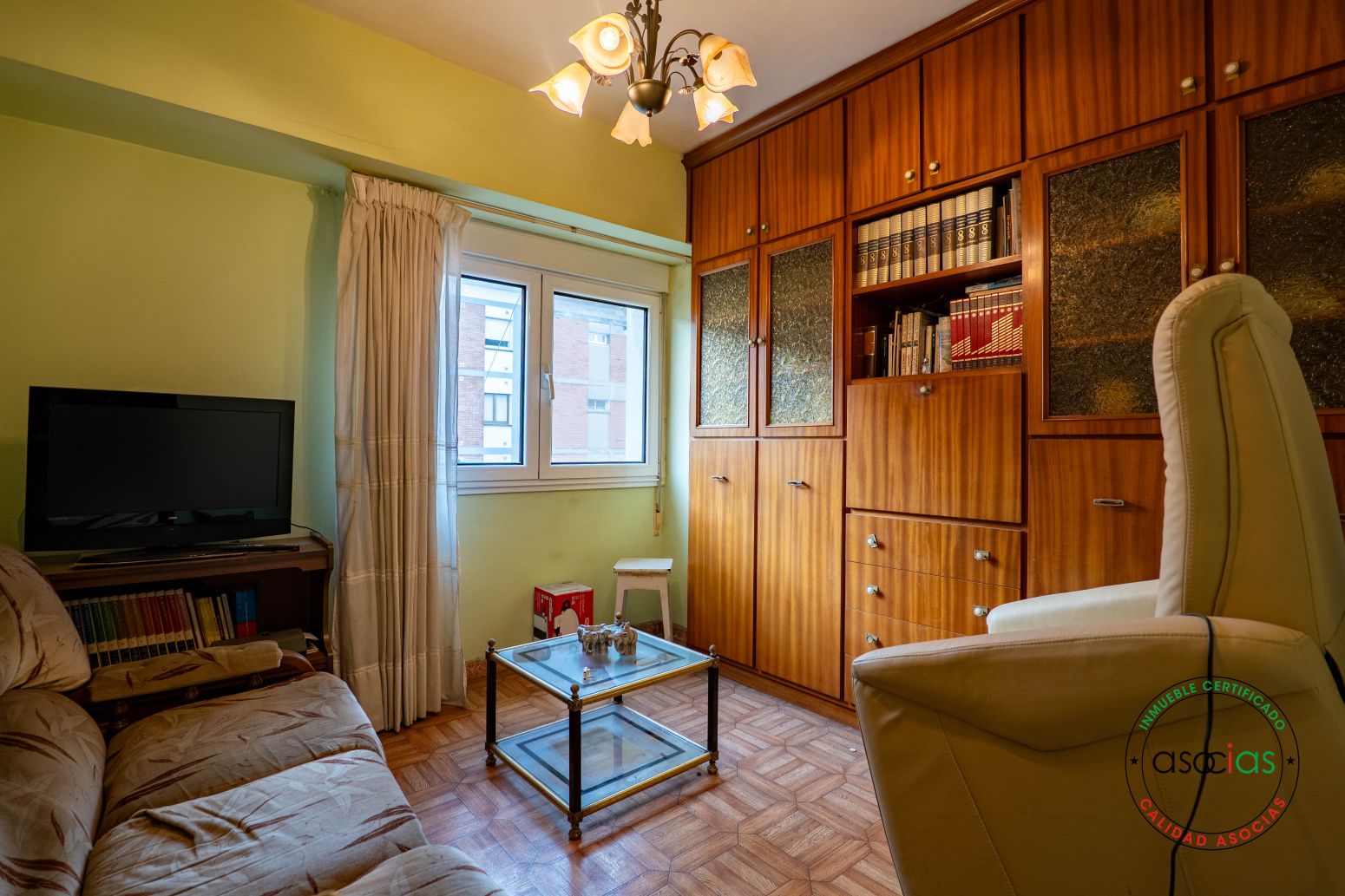 Living room of Flat for sale in Gijón   with Furnished