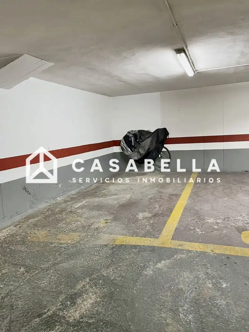Parking de Garaje de alquiler en El Pla del Real