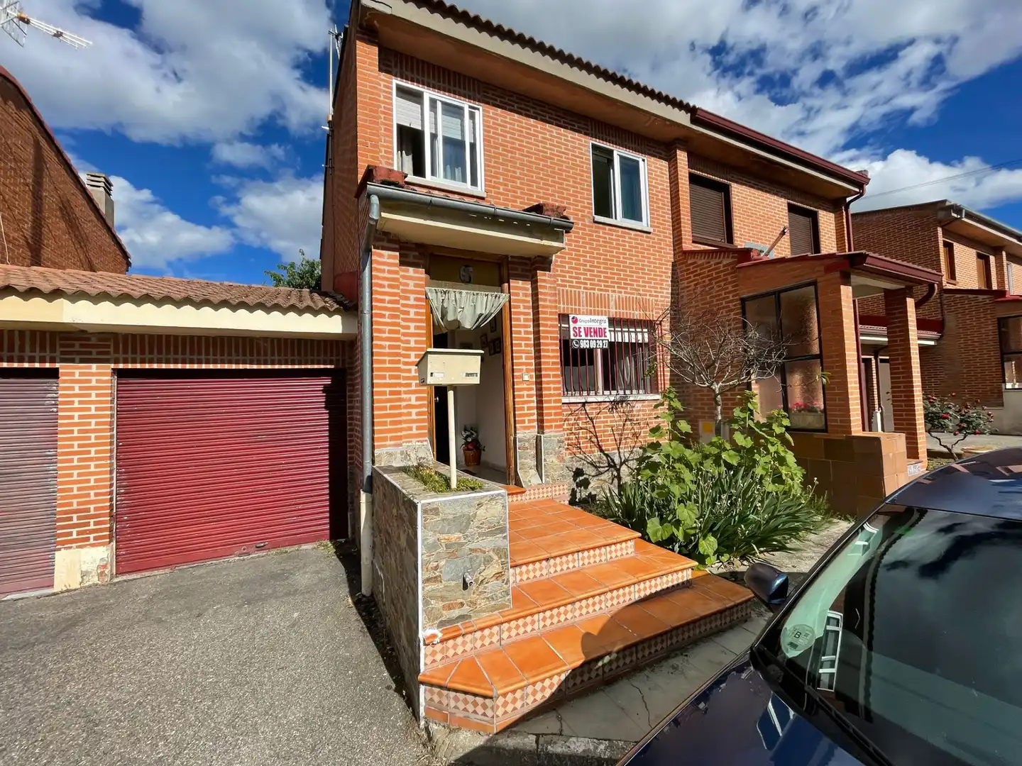 Exterior view of Detached homes for sale in Olmedo  with Heating, Storage room and Furnished