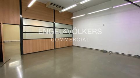 Foto 5 von Fabrikhallen zur Miete in Centre, Badalona