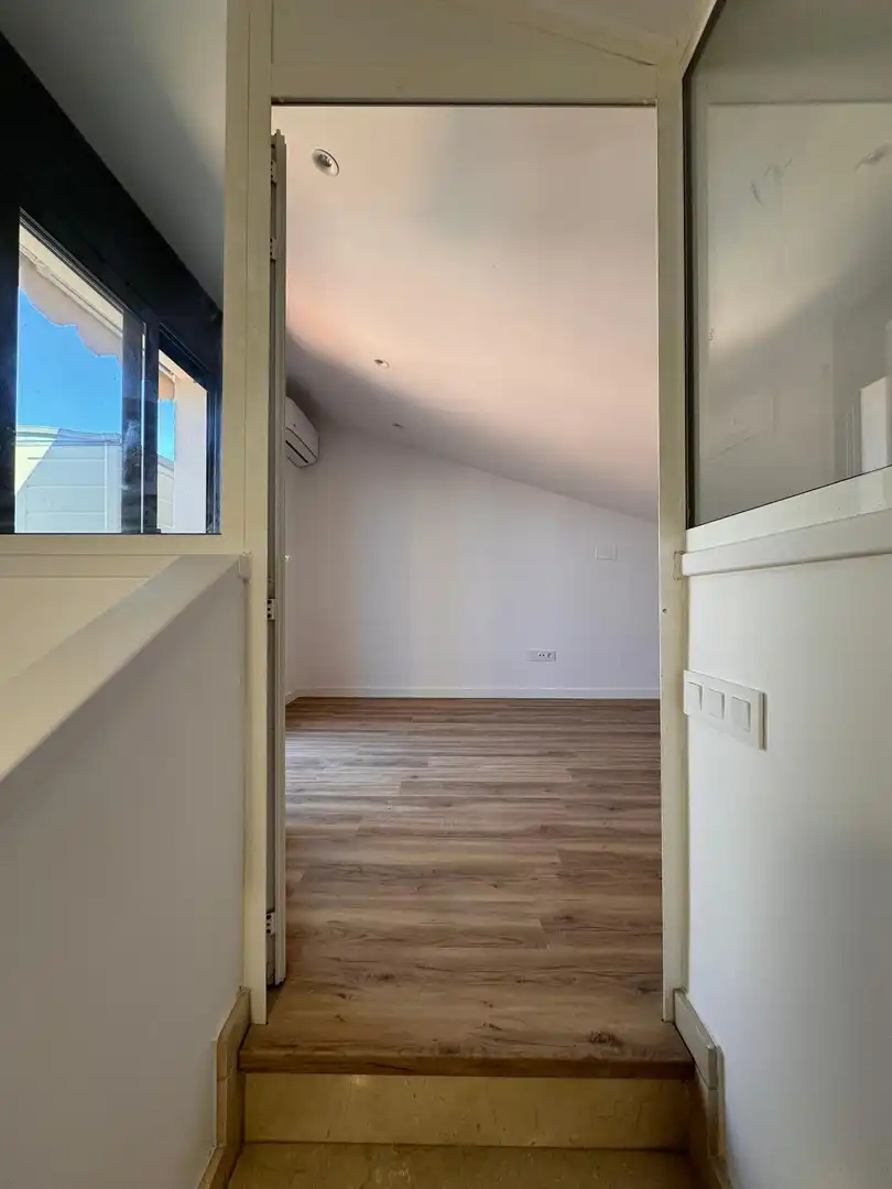 Casa adosada en venta en Cubelles con Aire acondicionado, Terraza y Piscina comunitaria