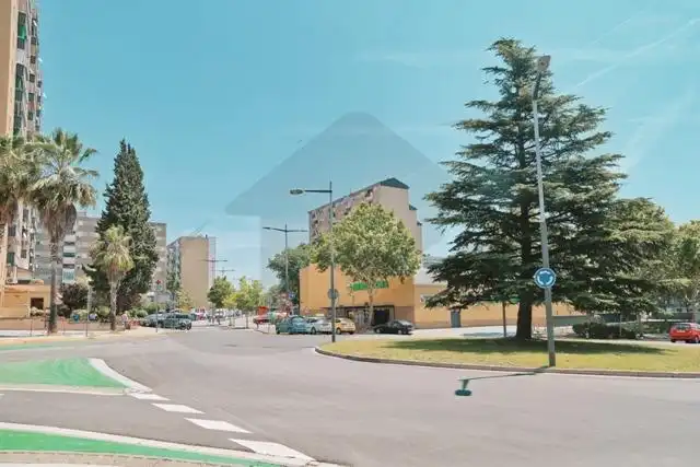 Vista exterior de Ático en venta en Badia del Vallès con Calefacción y Balcón