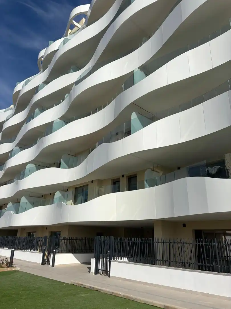 Vista exterior de Pis en venda en El Puig de Santa Maria amb Aire condicionat, Balcó i Piscina comunitària