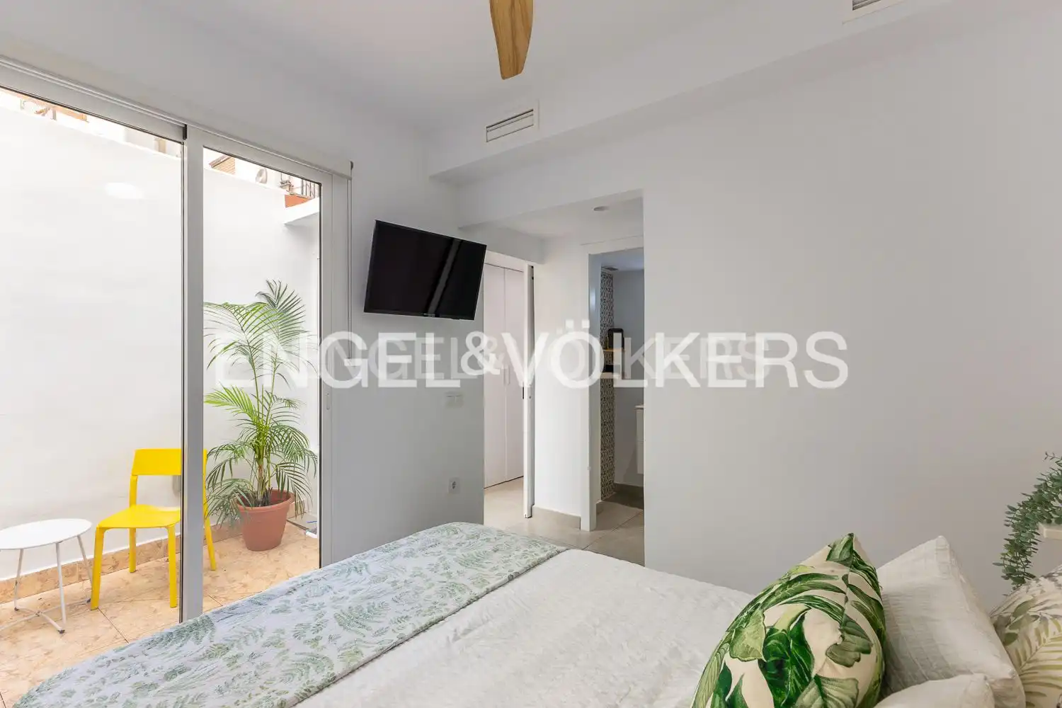 Vista exterior de Apartament de lloguer en Valencia amb Aire condicionat, Calefacció i Moblat