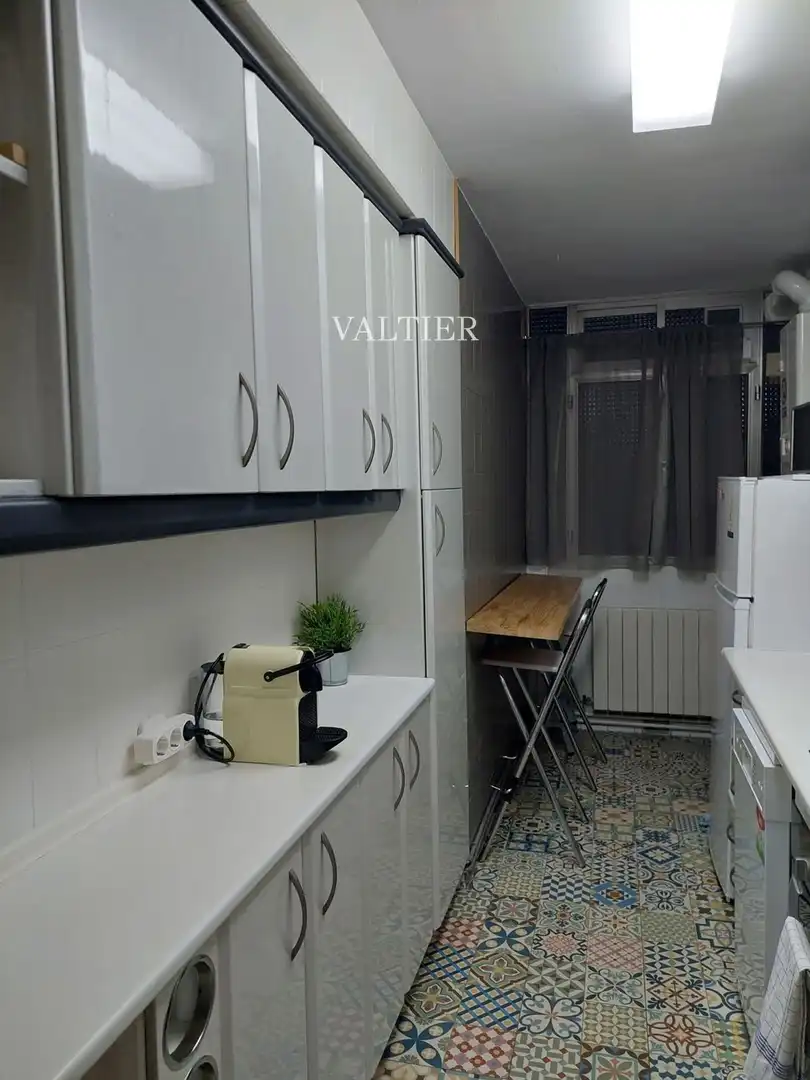 Cocina de Piso de alquiler en Madrid con Aire acondicionado, Terraza y Amueblado