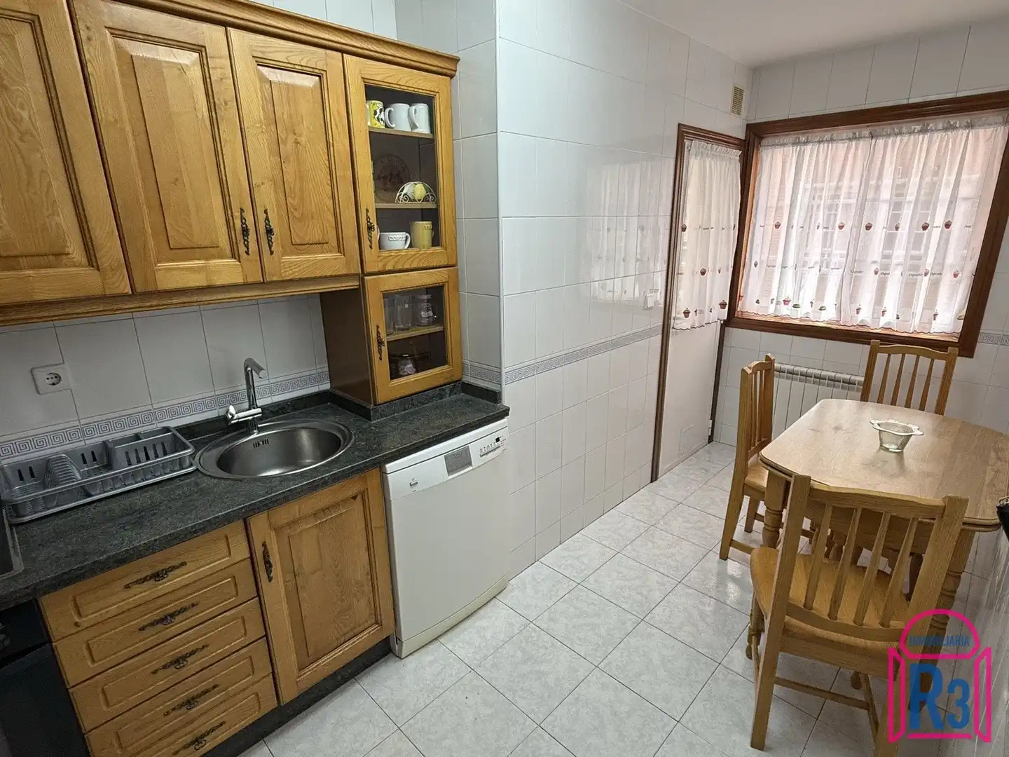 Küche von Wohnung zur Miete in León Capital  mit Heizung, Terrasse und Möbliert