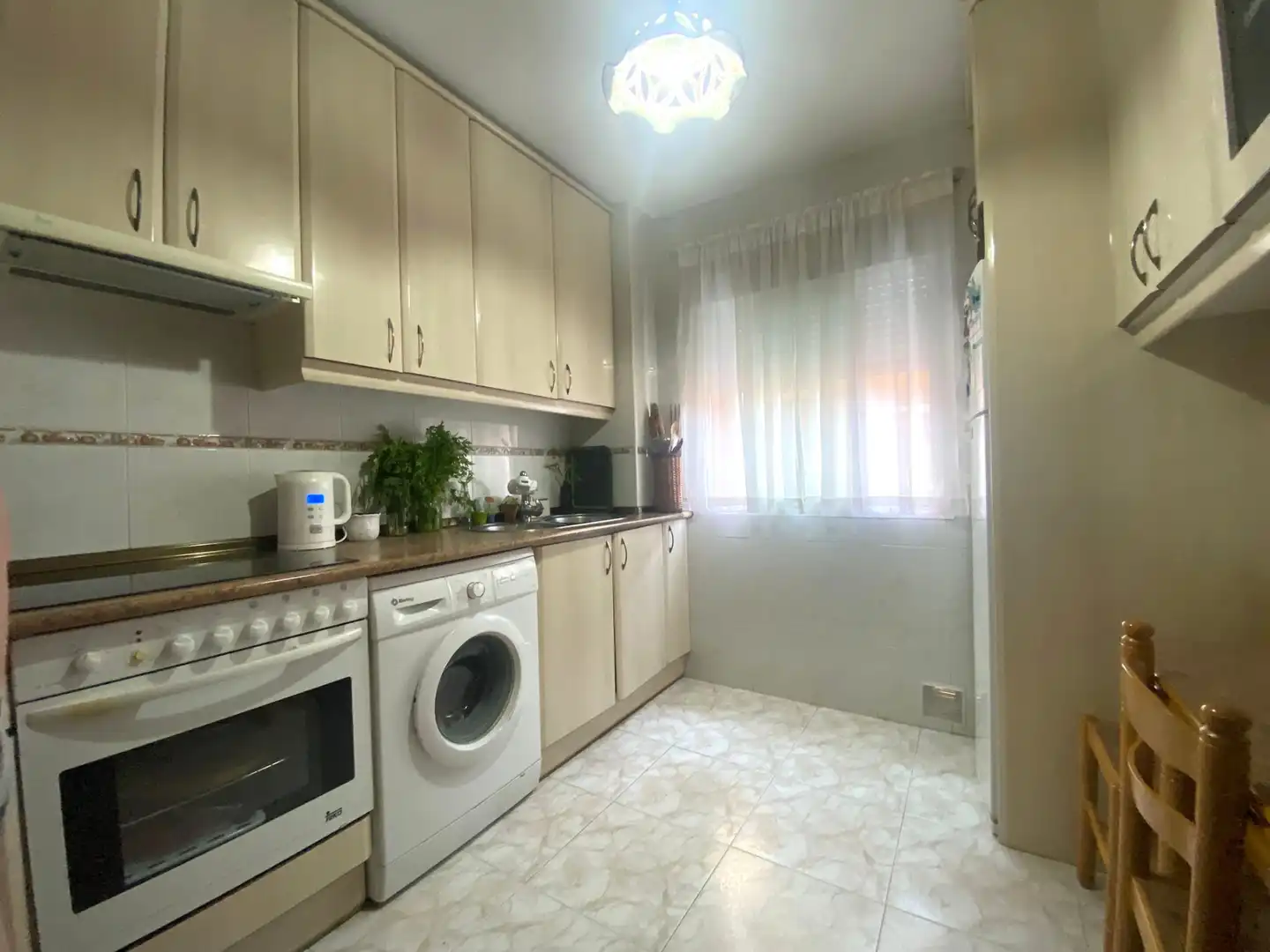 Cocina de Piso en venta en Madrid con Calefacción, Parquet y Amueblado