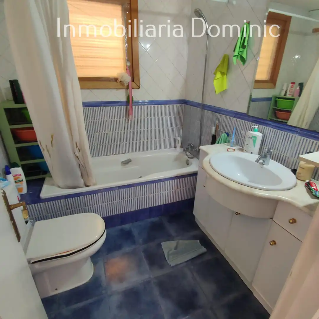Baño de Piso en venta en Maçanet de la Selva con Calefacción