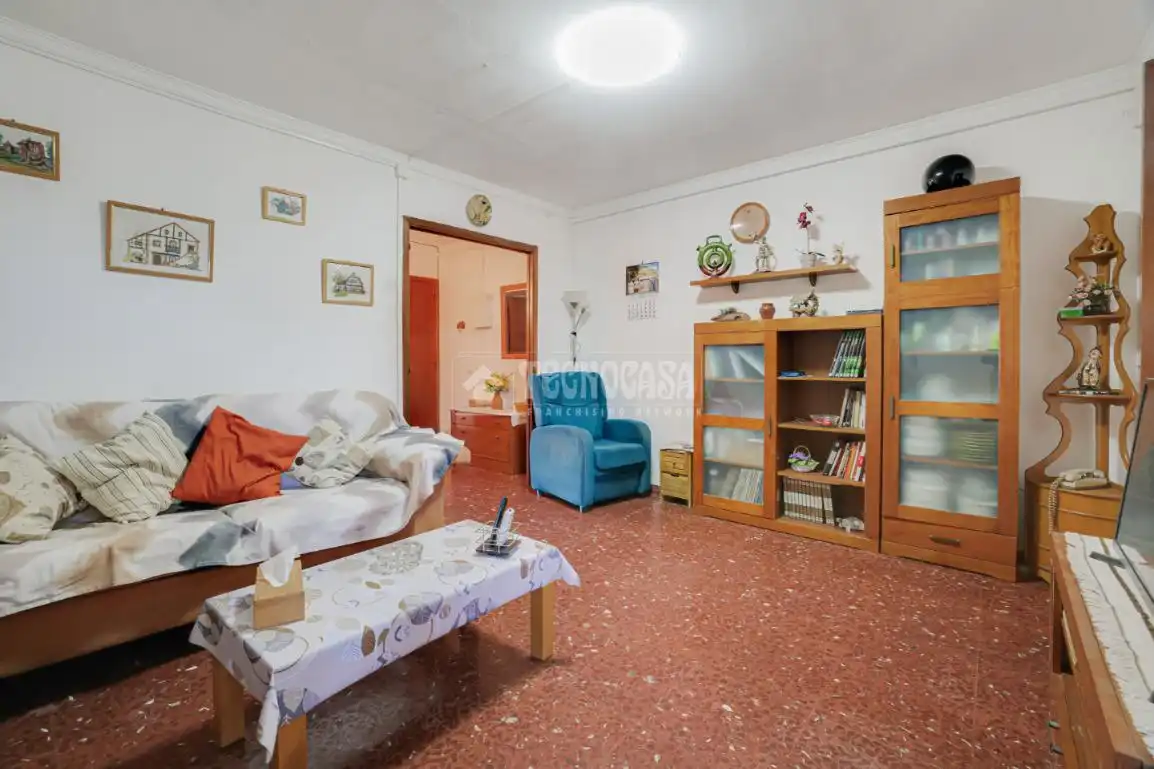 Sala de estar de Piso en venta en Ripollet con Aire acondicionado y Balcón