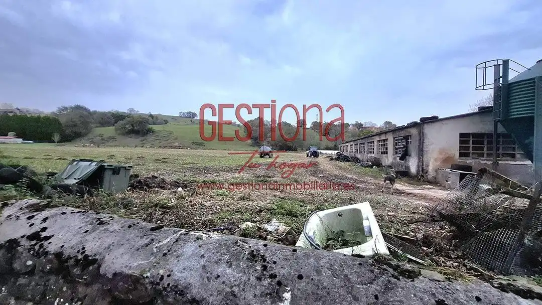 Finca rústica en venta en Riotuerto con Jardín privado y Balcón