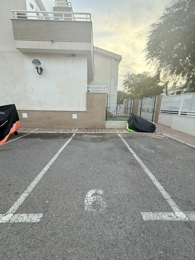 Parking de Piso en venta en Torre-Pacheco con Aire acondicionado, Jardín privado y Amueblado