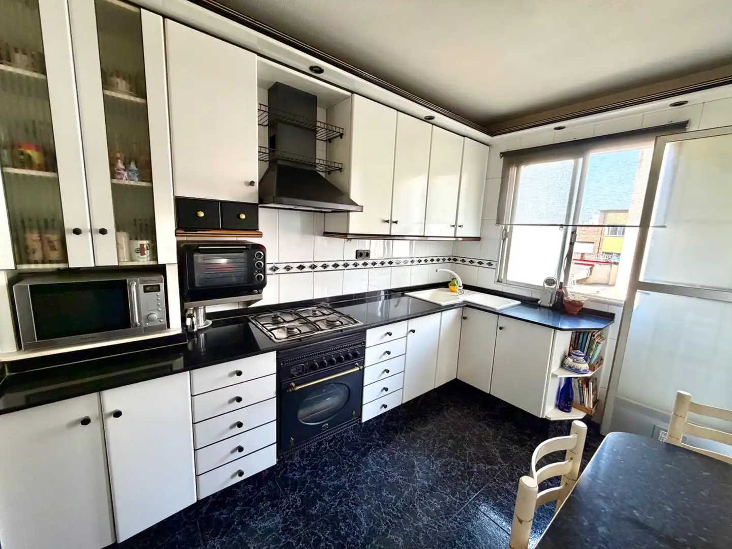 Kitchen of Flat for sale in Murcia  with Storage room and Balcony